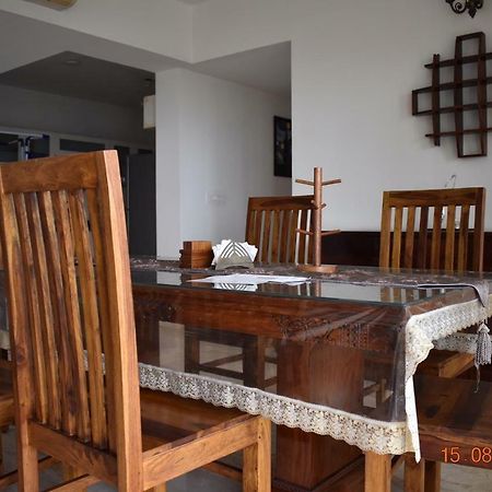 Isec Apartment Mumbai Bagian luar foto