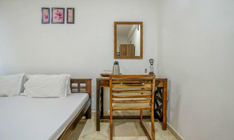 Isec Apartment Mumbai Bagian luar foto