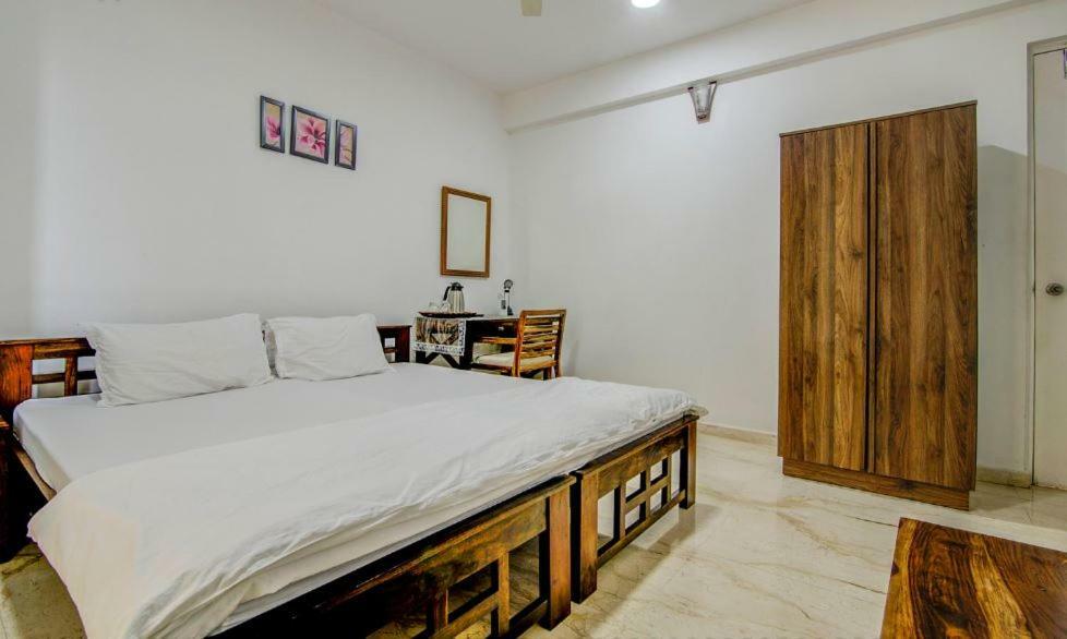 Isec Apartment Mumbai Bagian luar foto