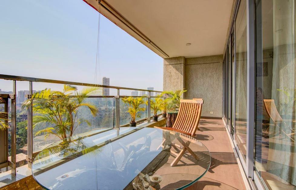 Isec Apartment Mumbai Bagian luar foto
